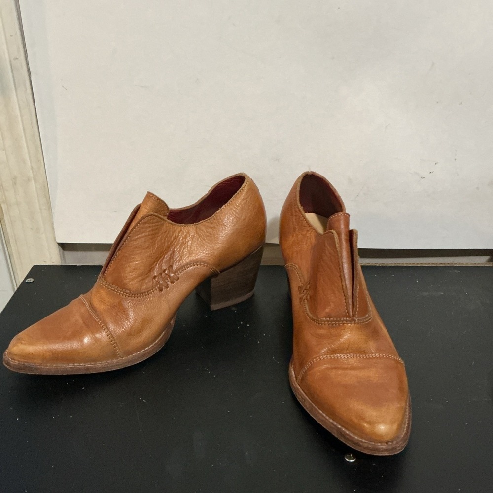 Bed Stu Helen F327007 Womens Brown Leather Slip On Pumps Heels Shoes 7